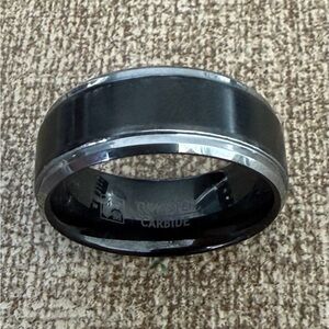 Men's Tungsten Carbide Ring, 9MM, Two-Toned (Black/Silver), Size 10